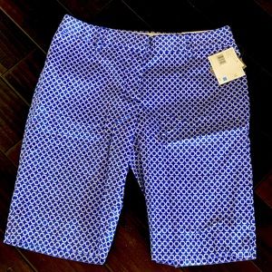 Liz Claiborne women’s Bermuda shorts size 14